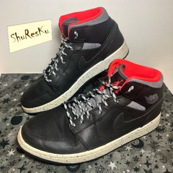 Nike Air Jordan 1 Mid 'Holiday' - Size 8.5 - 811124-035 - Picture 1 of 6